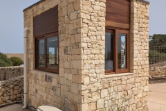 aretrop-construction-hagar-qim-security-hut-4